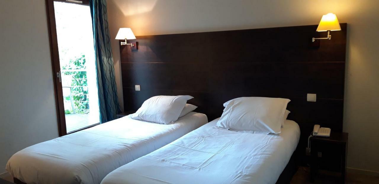 Hotel Alicia Auray Le 勒波诺 外观 照片