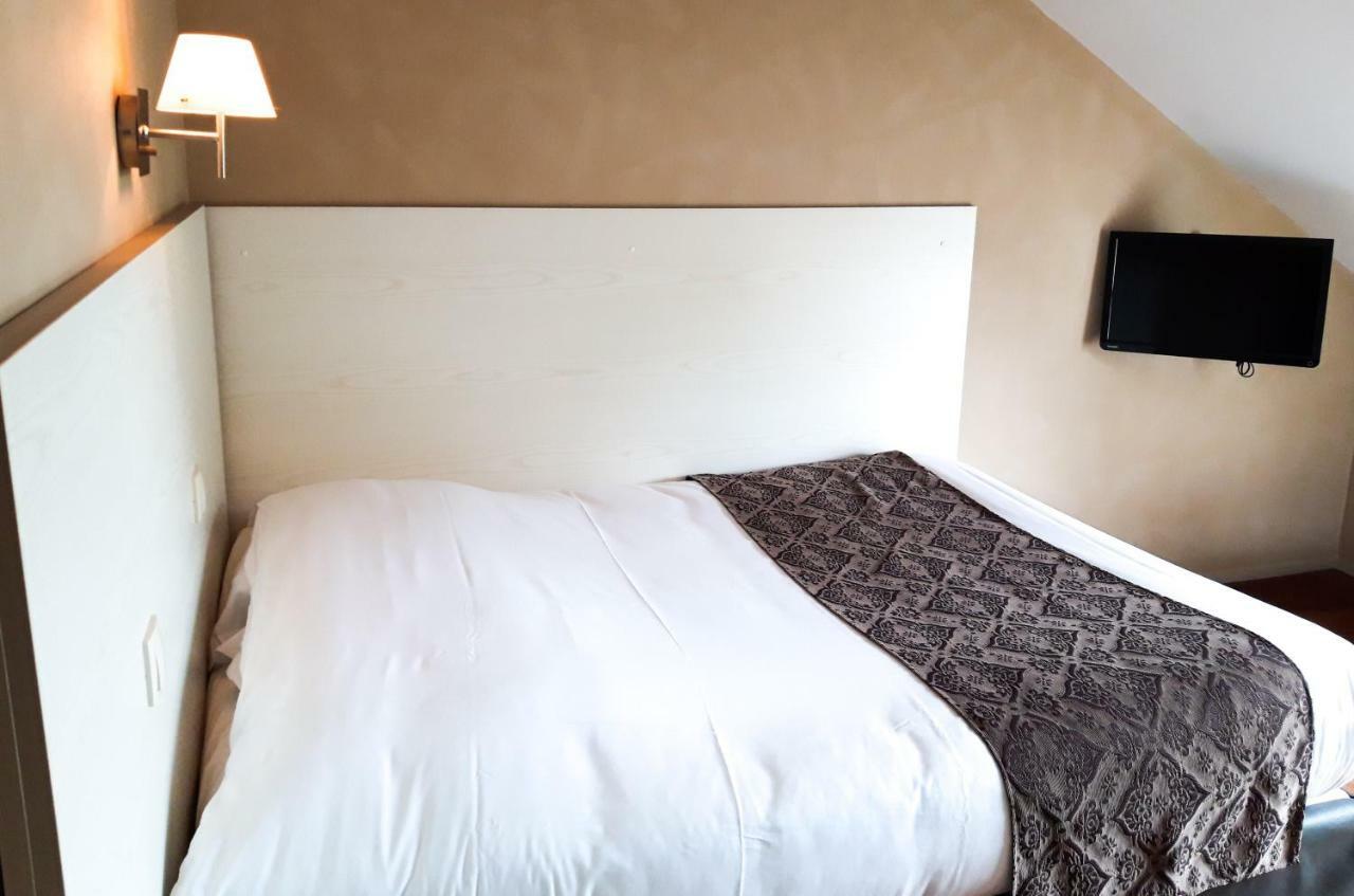 Hotel Alicia Auray Le 勒波诺 外观 照片