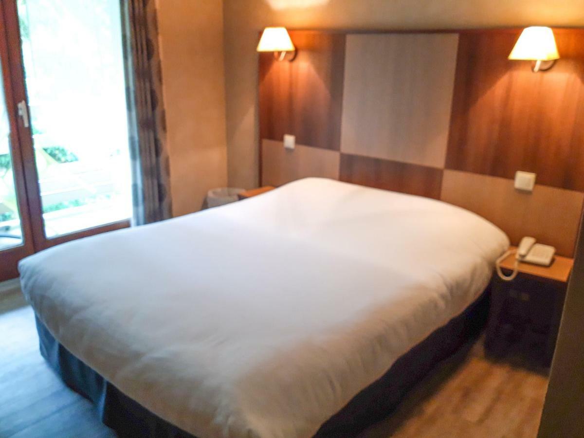 Hotel Alicia Auray Le 勒波诺 外观 照片