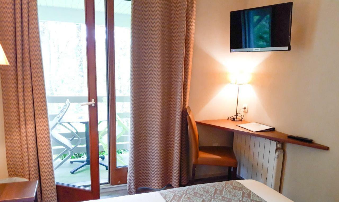 Hotel Alicia Auray Le 勒波诺 外观 照片