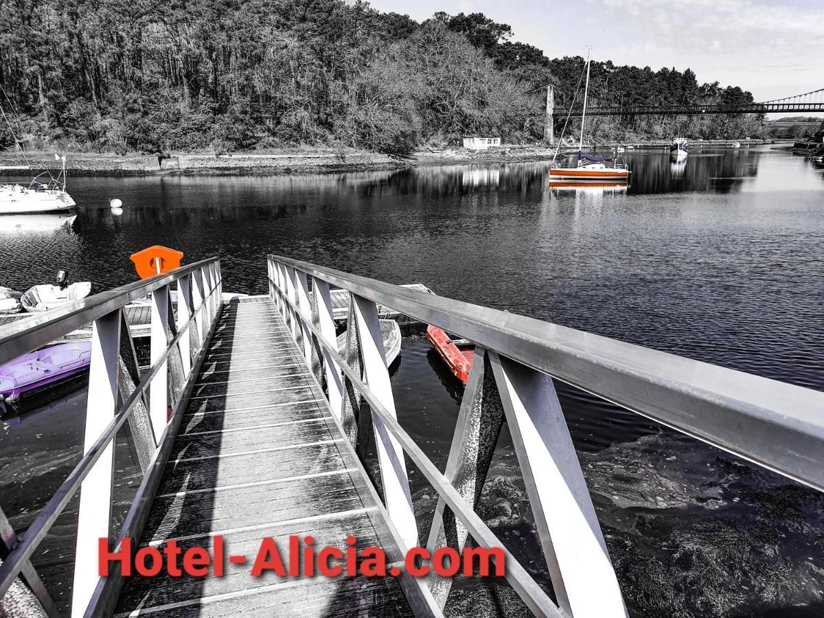Hotel Alicia Auray Le 勒波诺 外观 照片